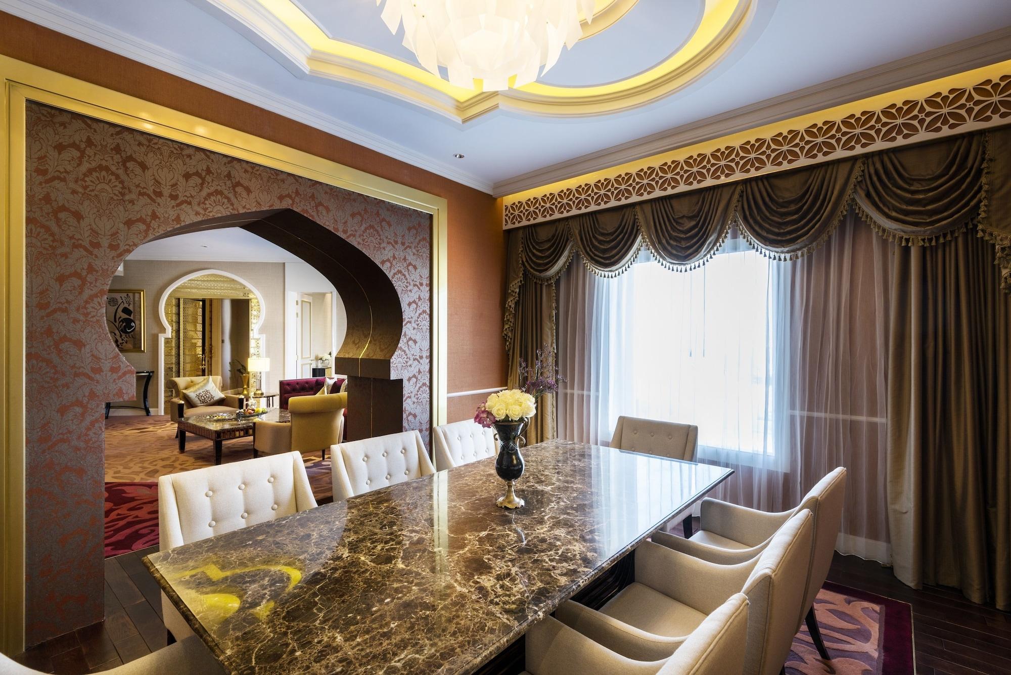 EZDAN PALACE HOTEL ::: DOHA, QATAR ::: COMPARE HOTEL RATES